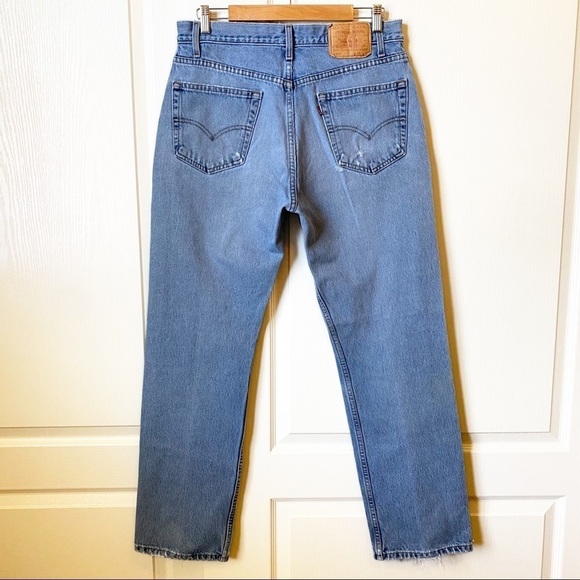 Levi’s Vintage 505 Regular Fit Straight Leg Denim Jeans - Picture 2 of 14